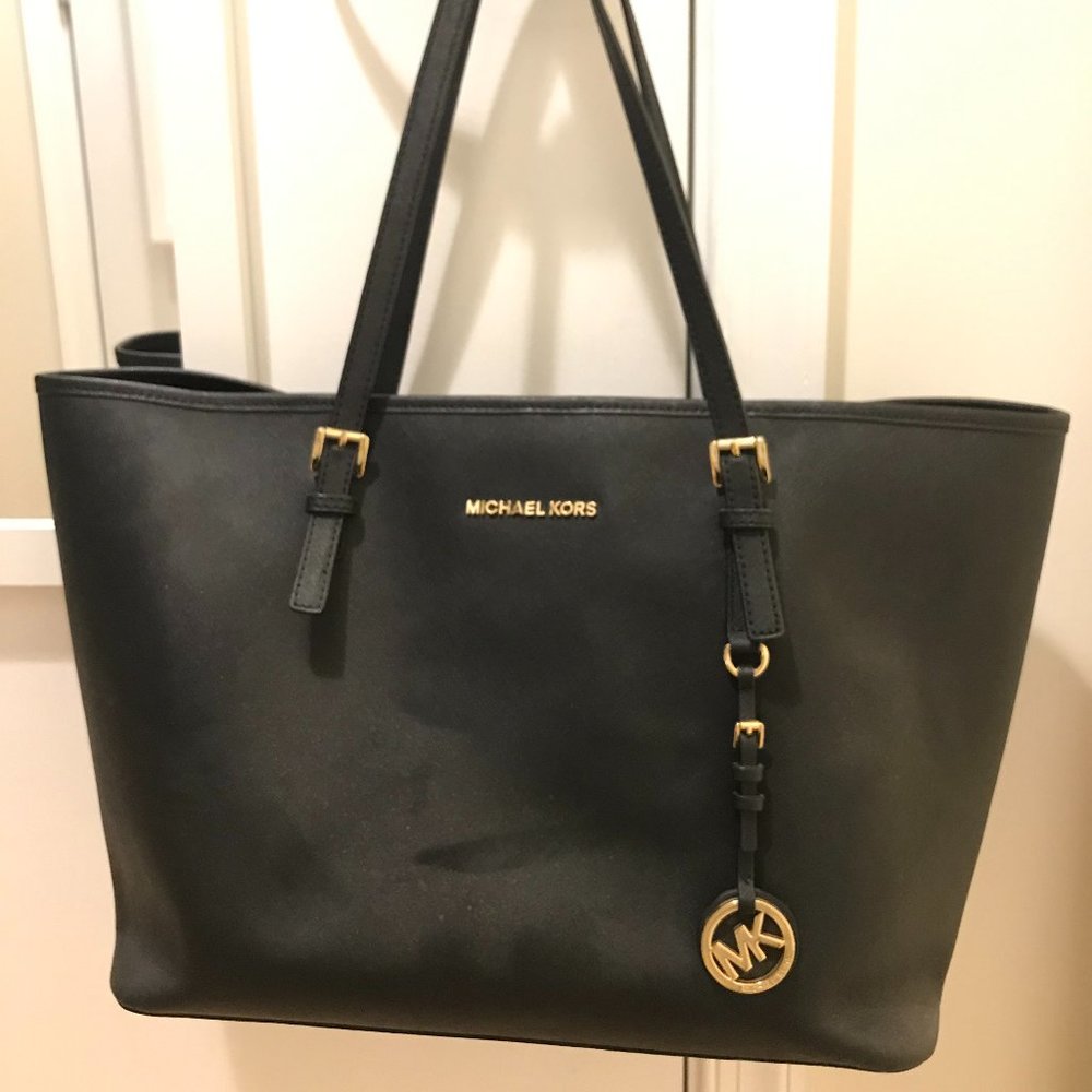 MICHAEL Michael Kors Jet Set Medium Saffiano Leather Travel Tote